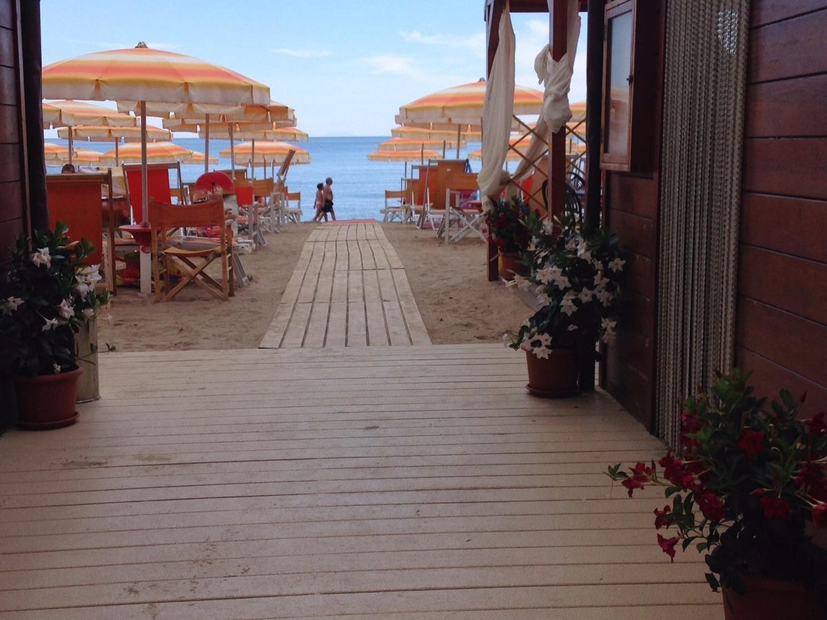 Hotel Lido Follonica Eksteriør billede