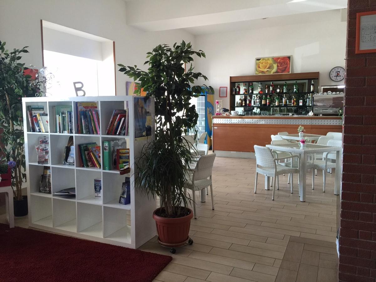 Hotel Lido Follonica Eksteriør billede